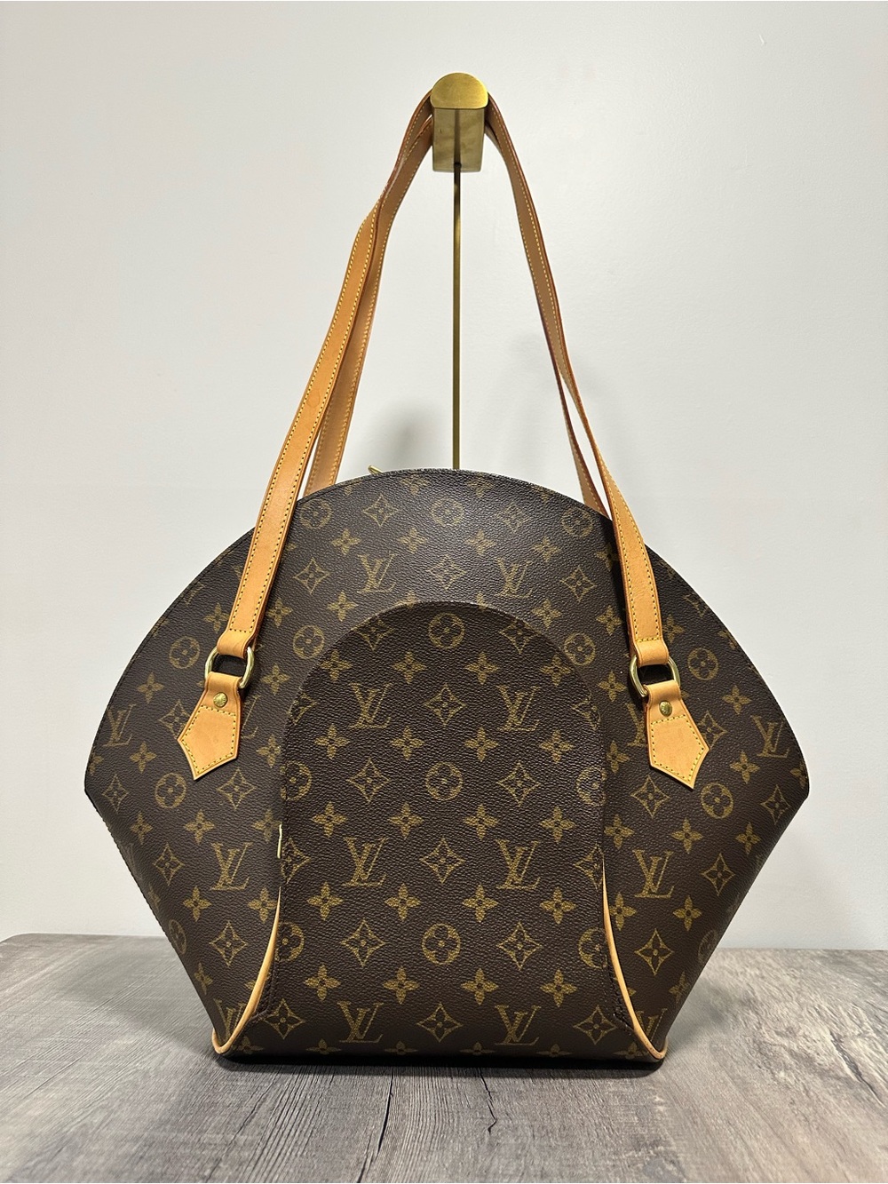 59-26 Louis Vuitton Monogram Ellipse GM Large Tote with Vachetta Trim